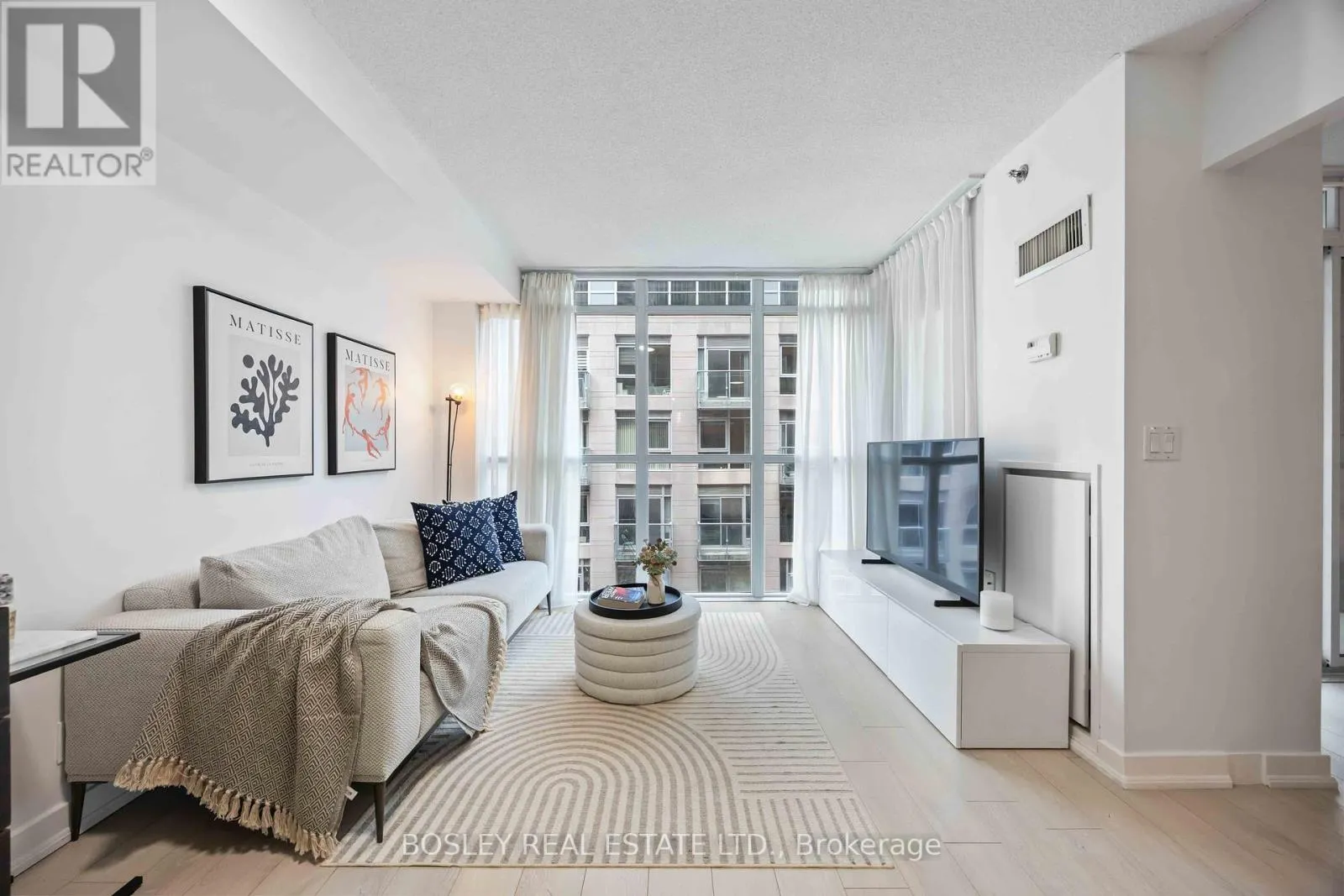 512 - 21 NELSON STREET