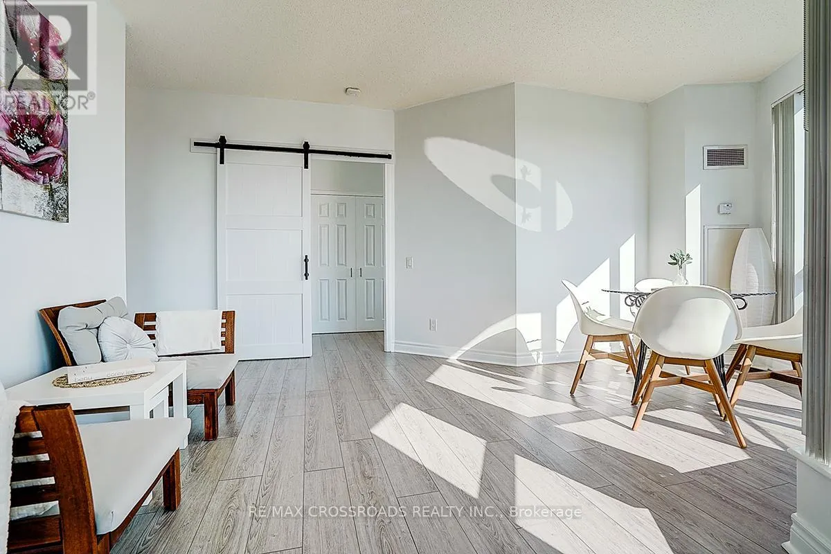 510 - 60 BYNG AVENUE