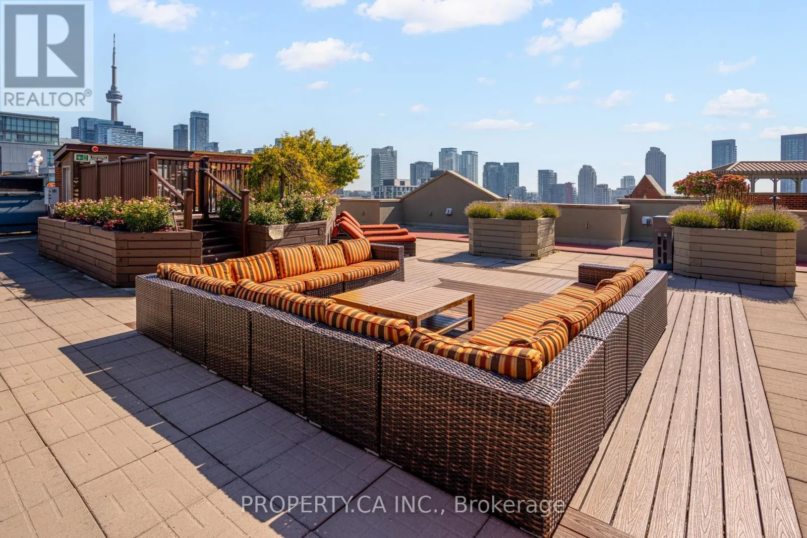 1204 - 801 KING STREET W