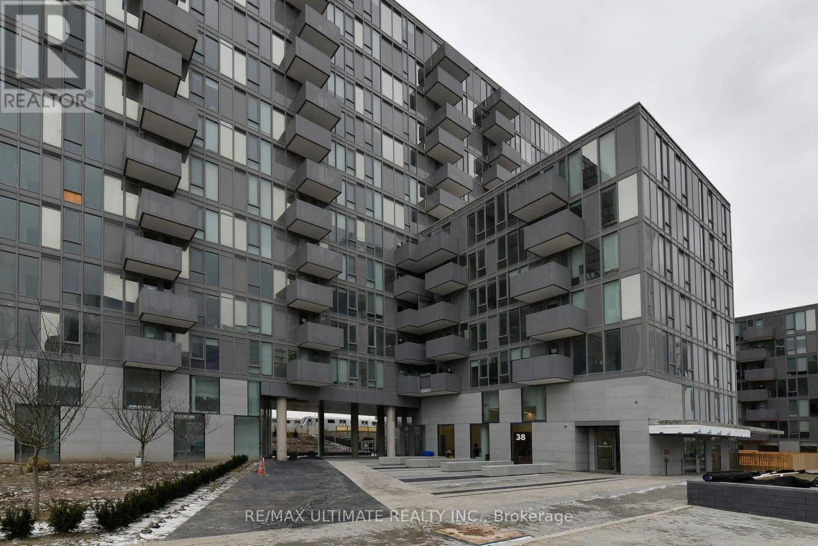 1303 - 38 MONTE KWINTER COURT