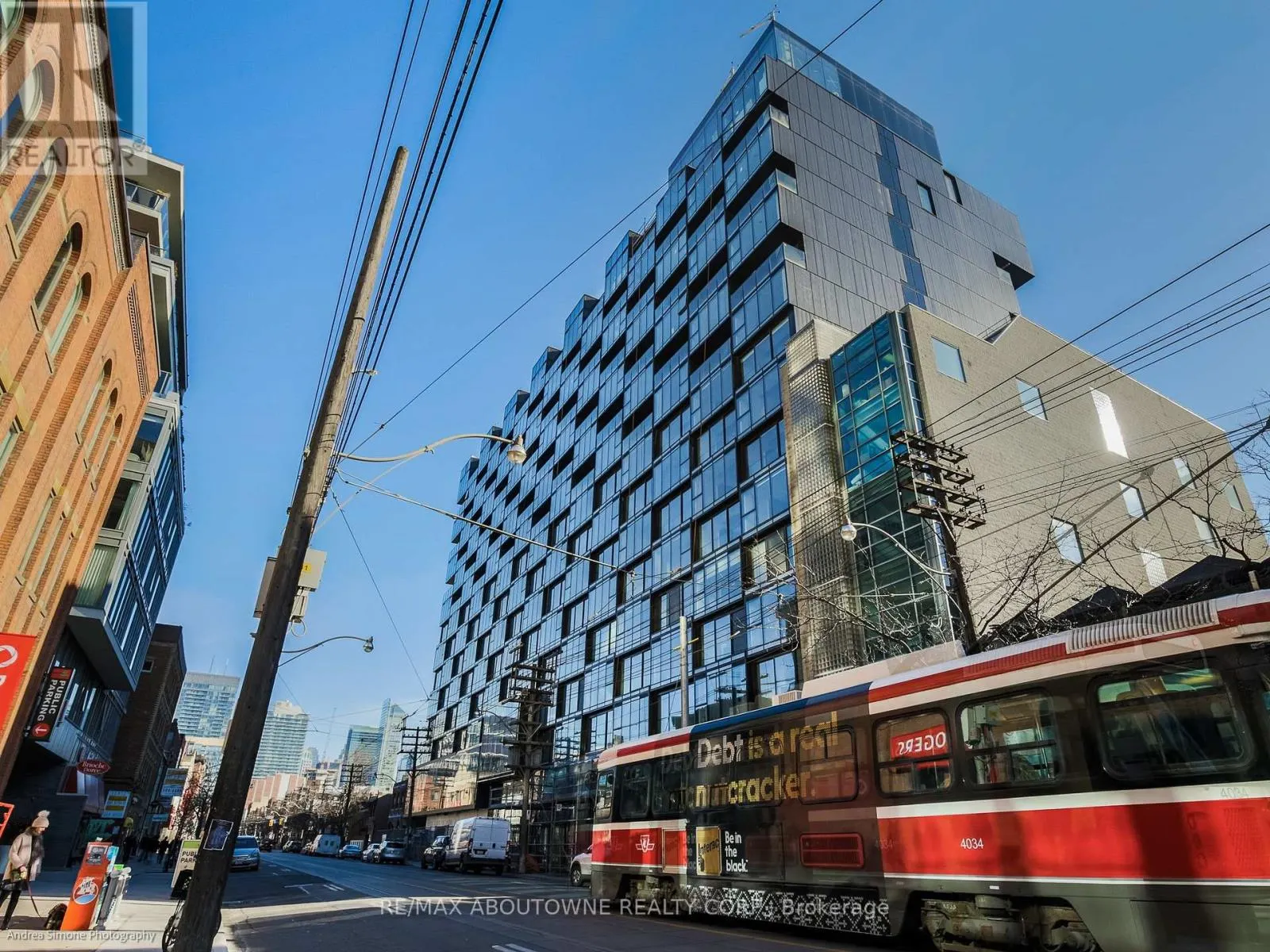 1133 - 629 KING STREET W