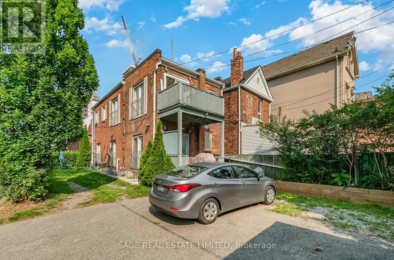 UPPER - 325 LIPPINCOTT STREET