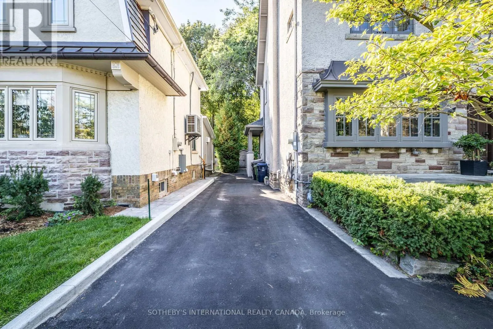 74 INGLEWOOD DRIVE
