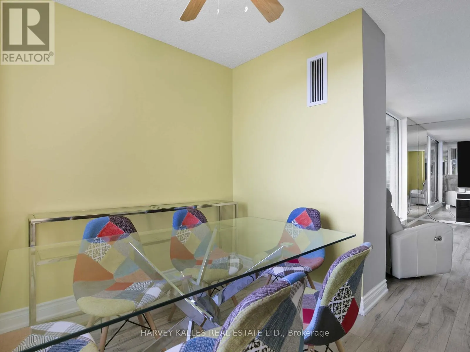 1708 - 1900 SHEPPARD AVENUE E