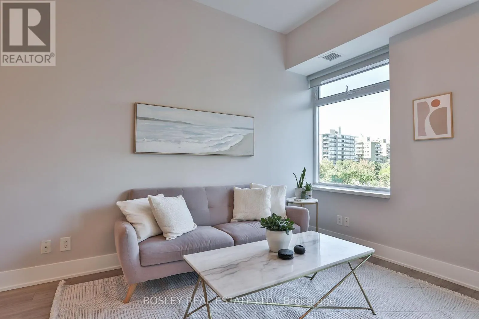 628 - 111 ST. CLAIR AVENUE W