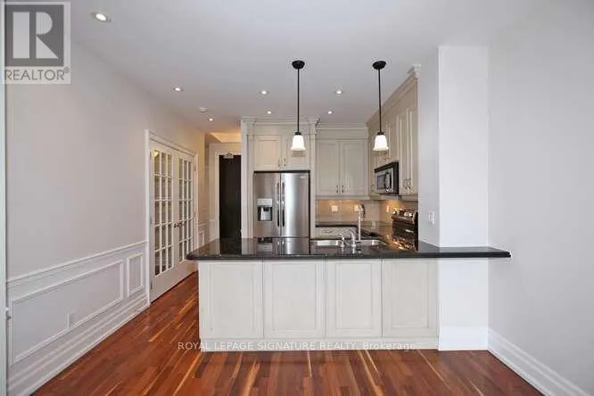 401 - 20 BURKEBROOK PLACE
