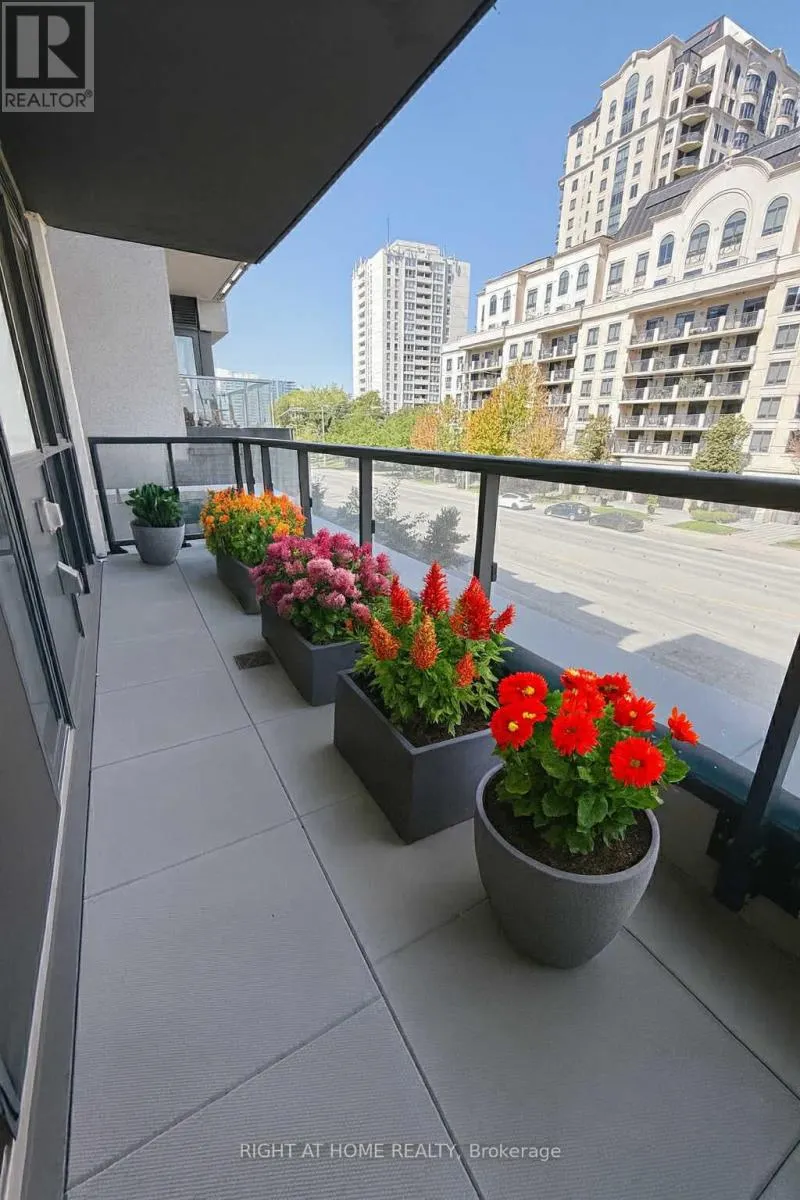 227 - 6 GREENBRIAR ROAD