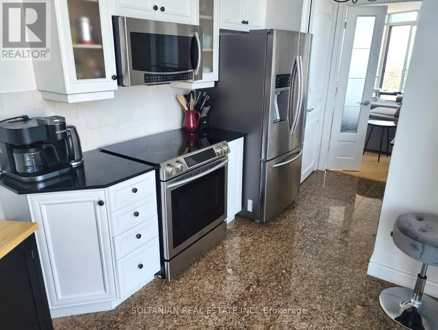UPH02 - 60 BYNG AVENUE