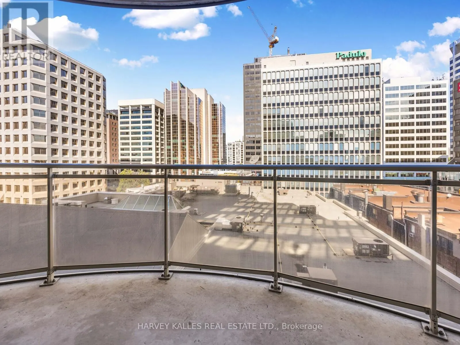 606 - 1430 YONGE STREET