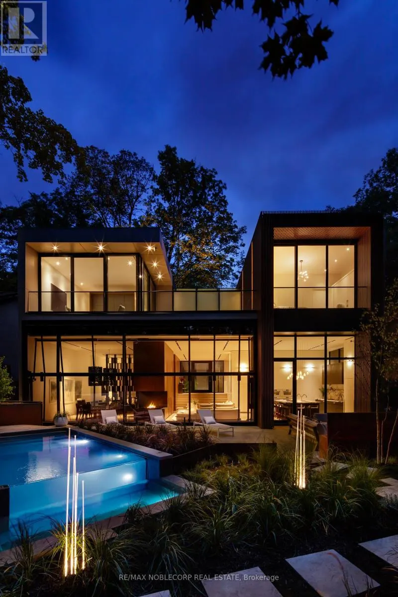 7 WAXWING PLACE