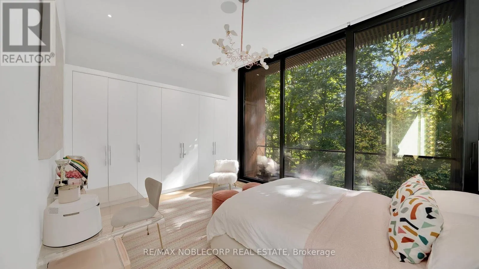 7 WAXWING PLACE