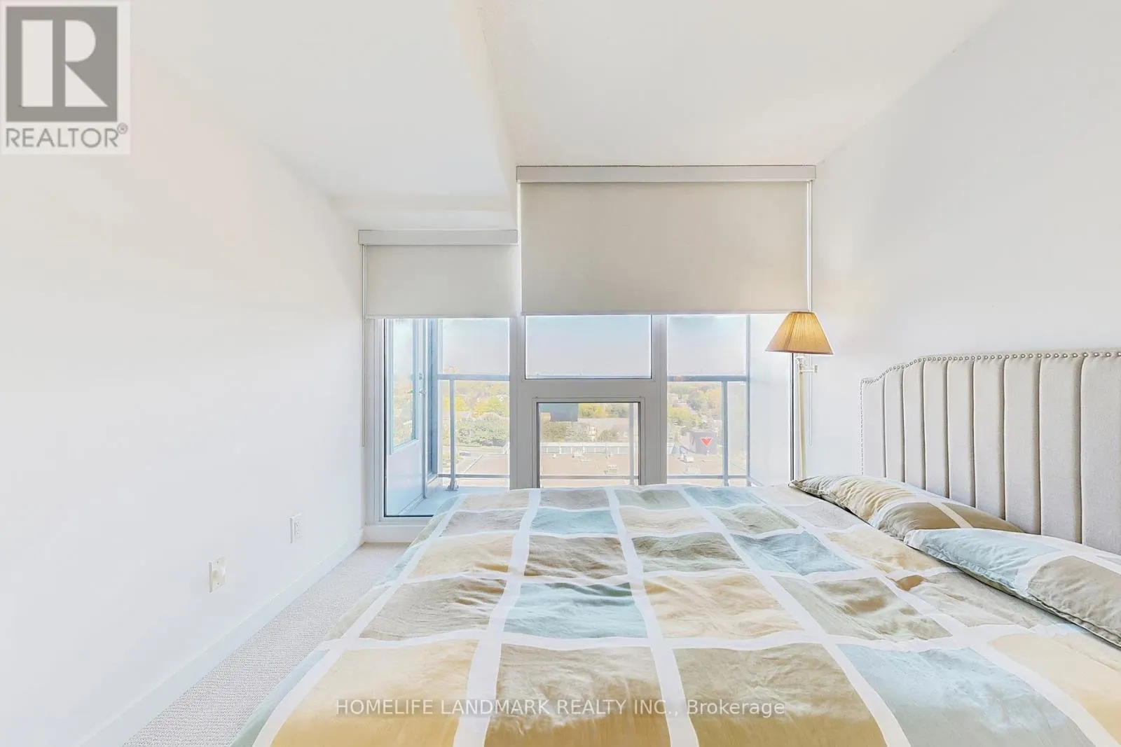 1509 - 72 ESTHER SHINER BOULEVARD