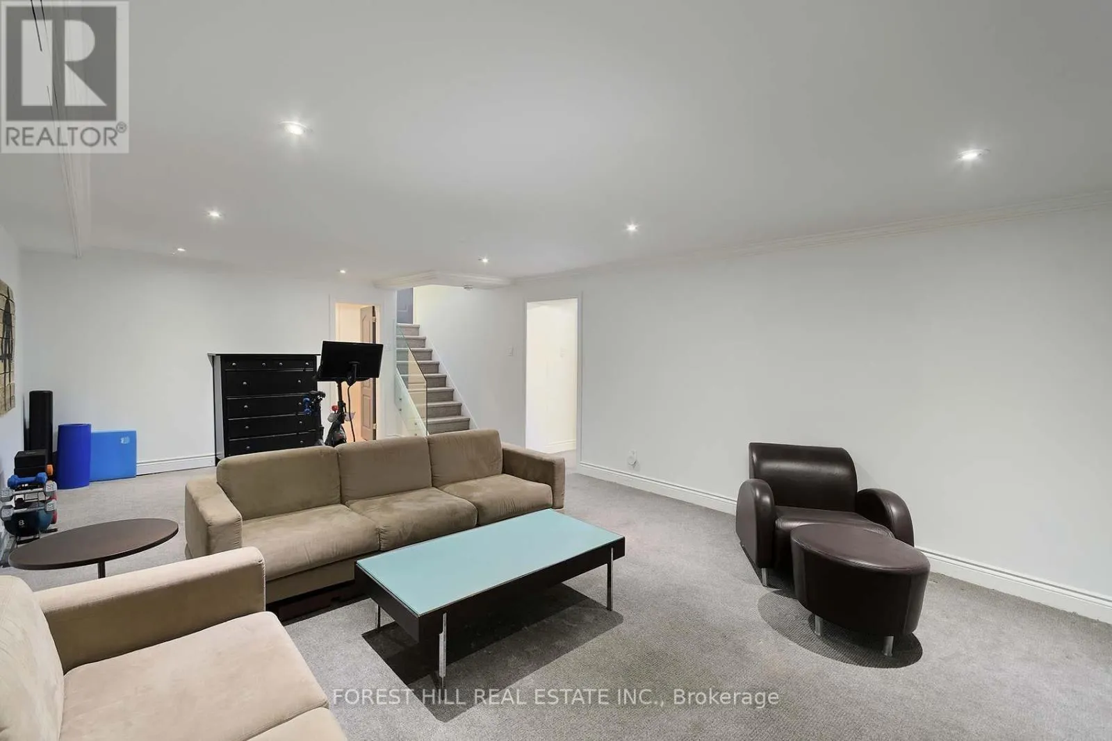 34 FOREST RIDGE DRIVE