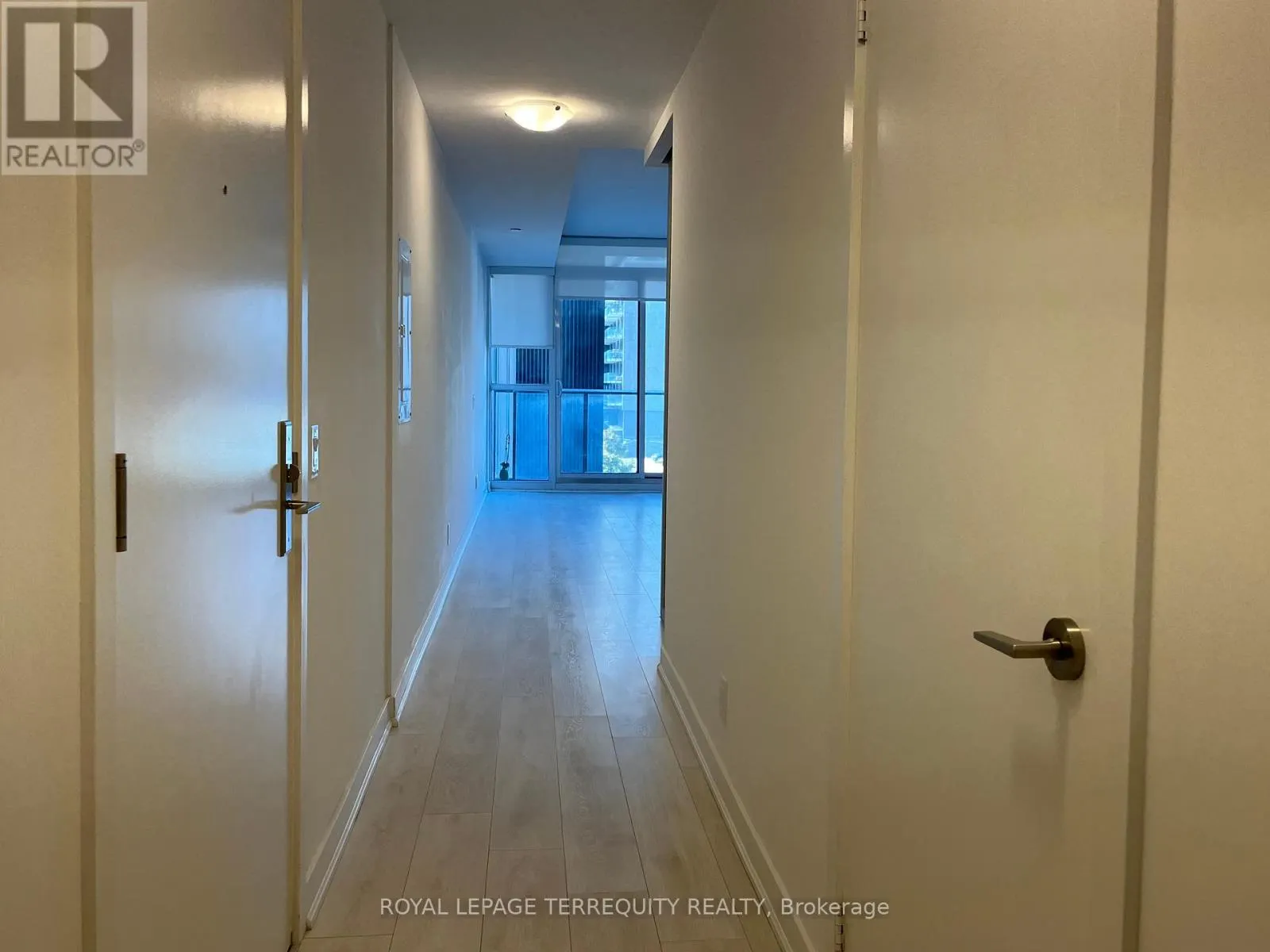 423 - 120 PARLIAMENT STREET