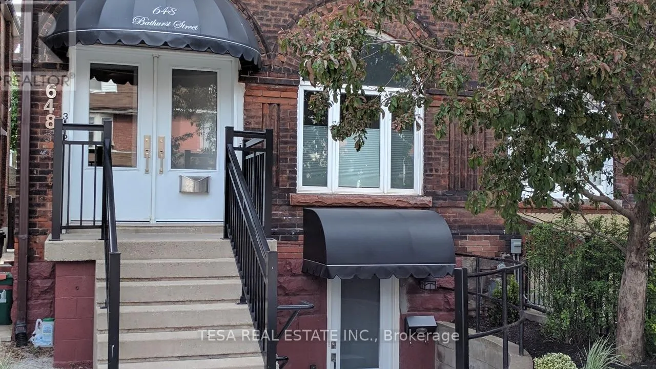 MAIN - 648 BATHURST STREET