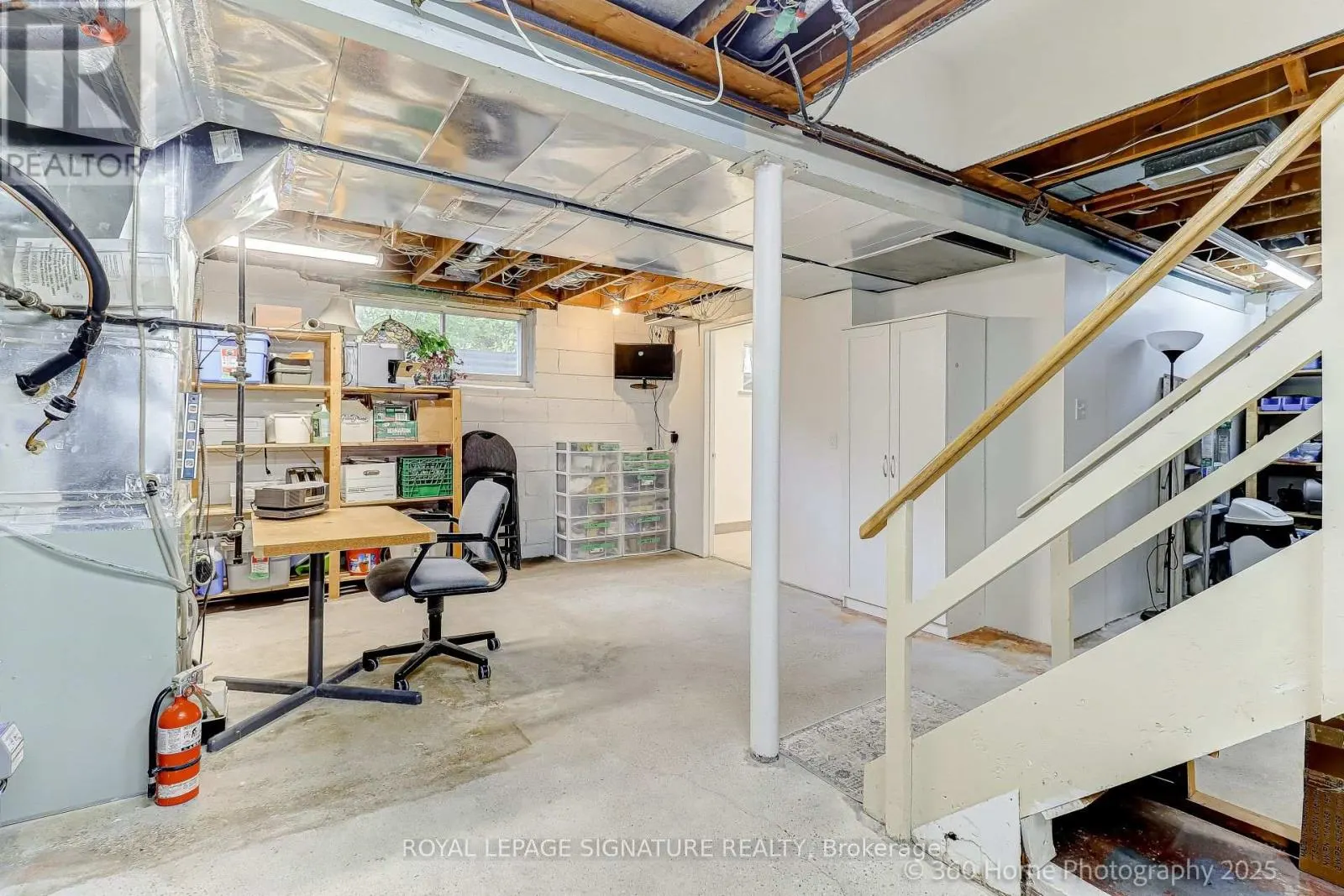 87 COMBERMERE DRIVE