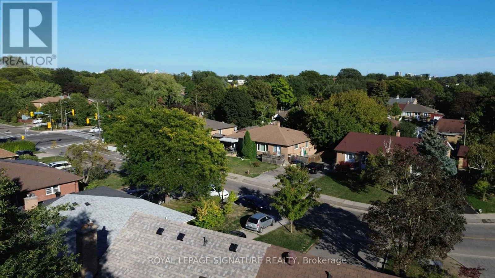 87 COMBERMERE DRIVE