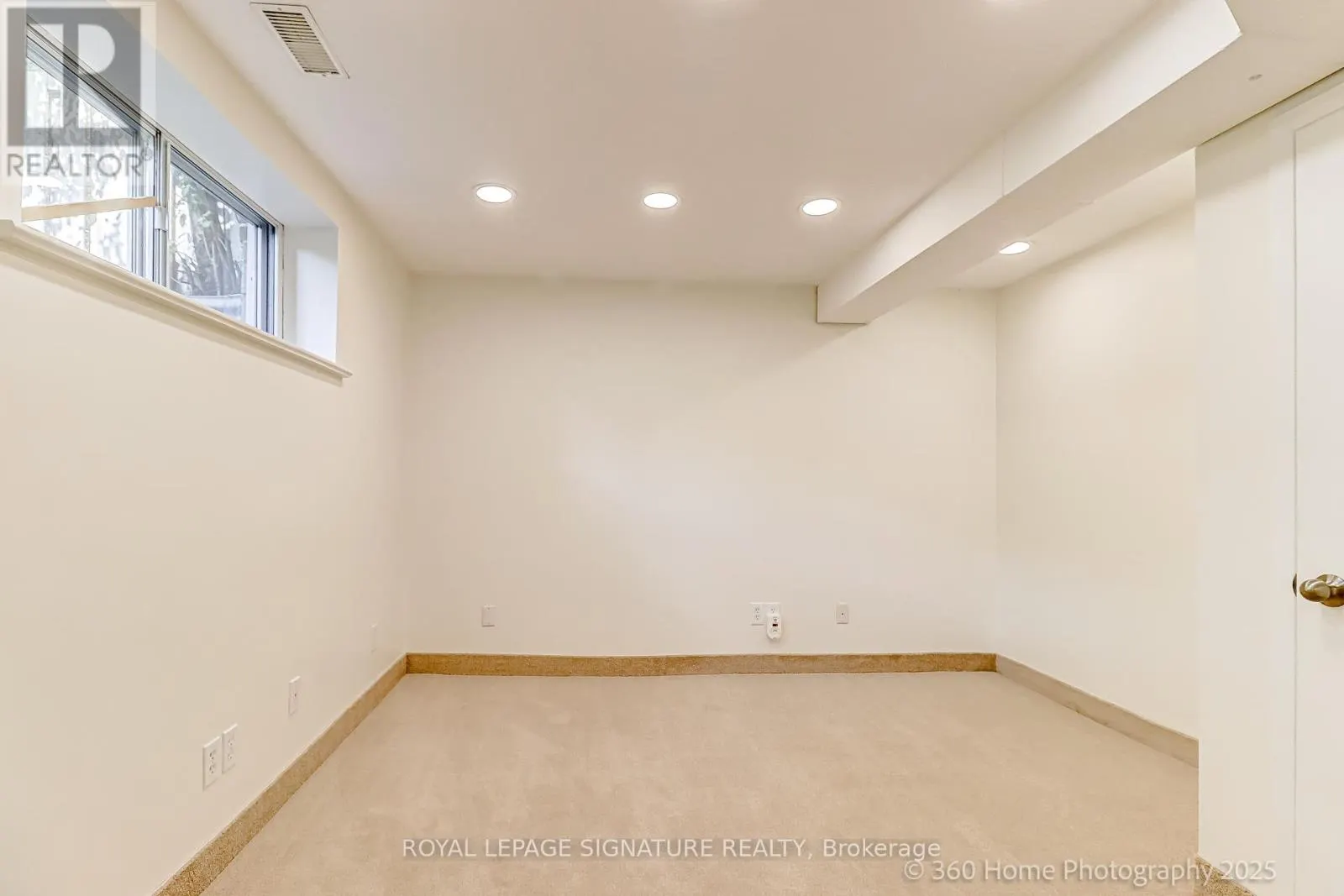 87 COMBERMERE DRIVE
