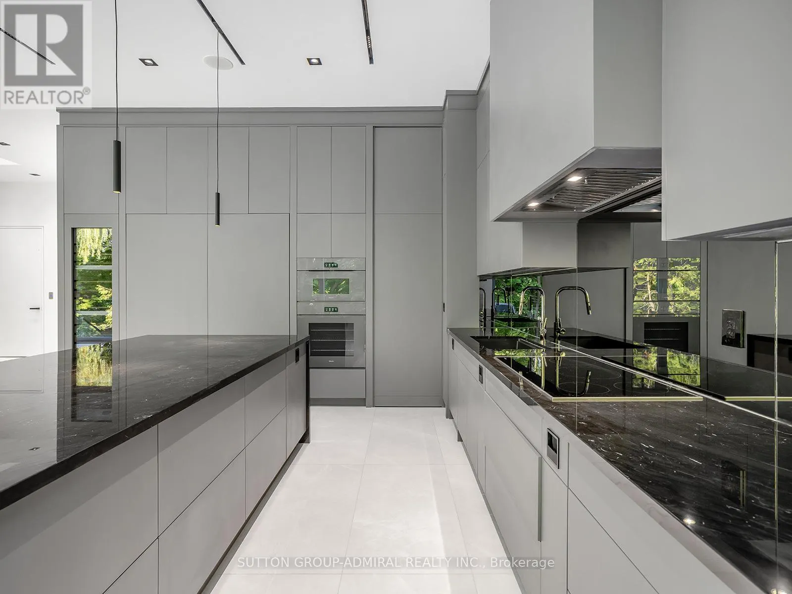 157 OLD FOREST HILL ROAD
