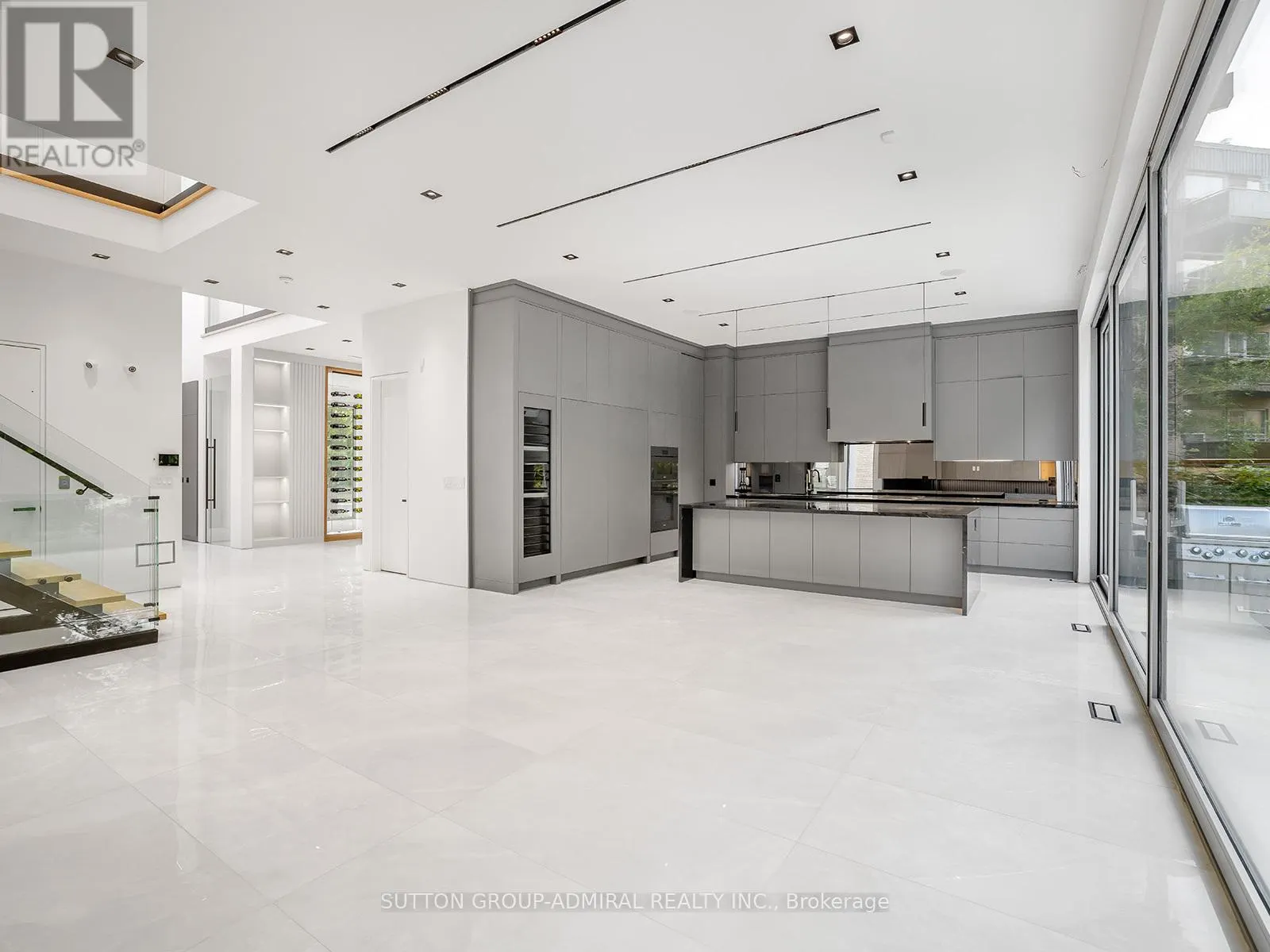157 OLD FOREST HILL ROAD