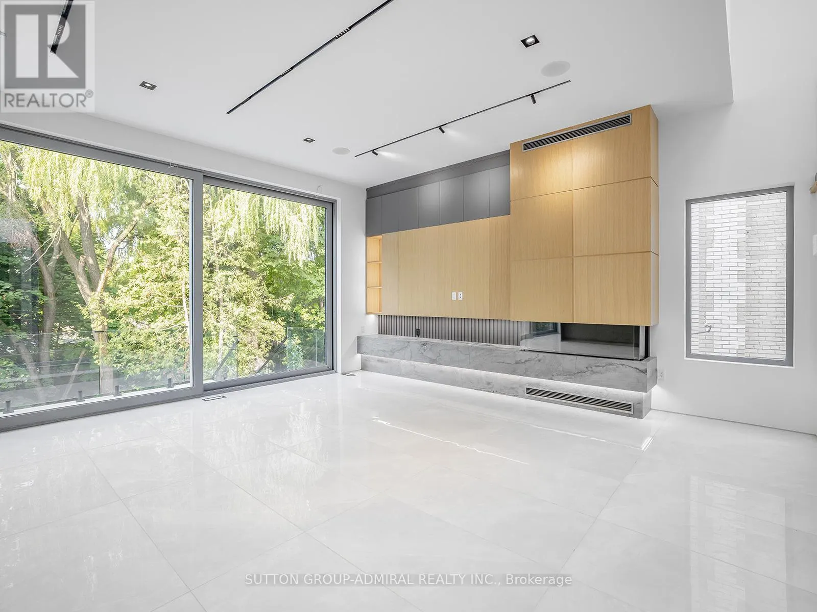 157 OLD FOREST HILL ROAD