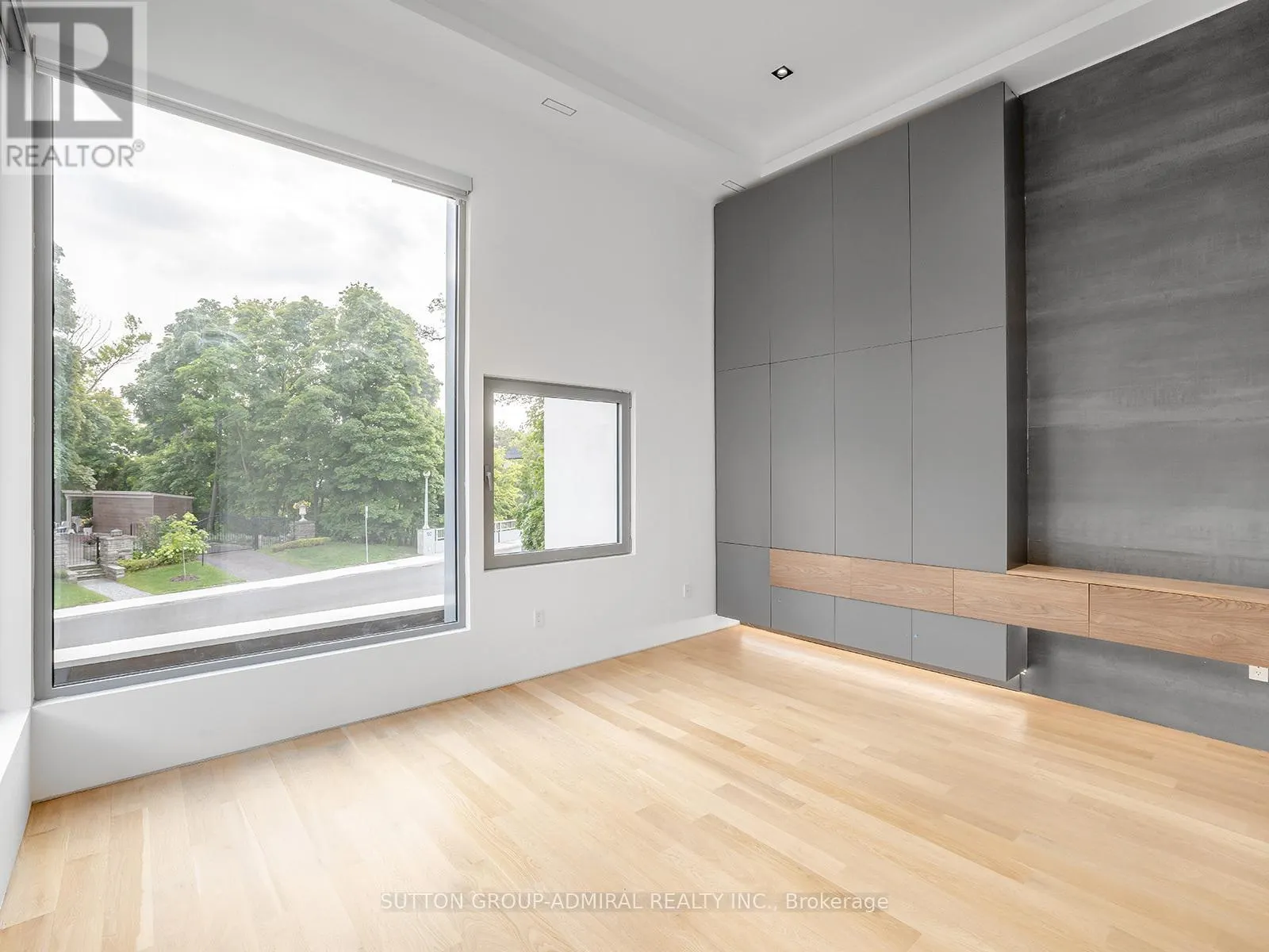 157 OLD FOREST HILL ROAD