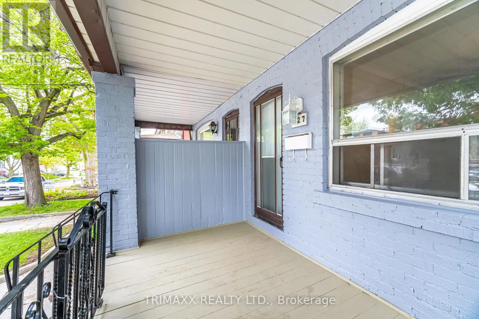 327 ATLAS AVENUE