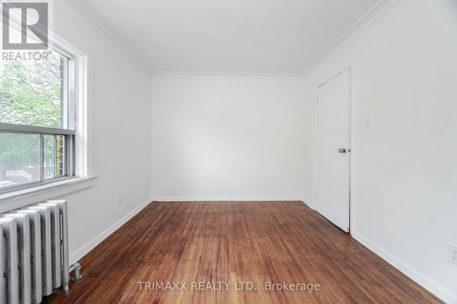 327 ATLAS AVENUE