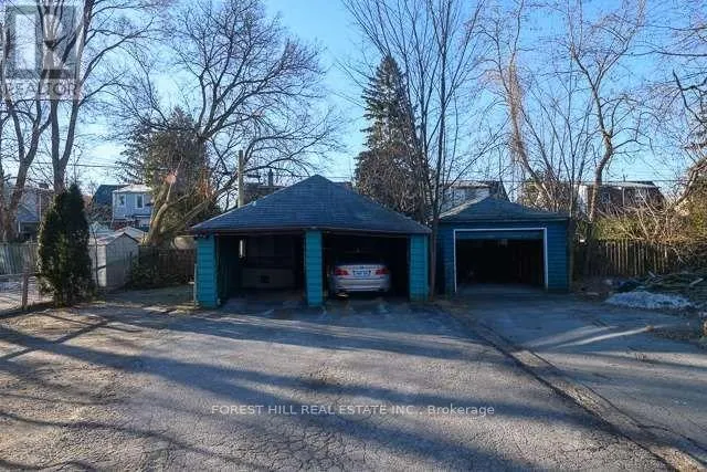 273 SHEPPARD AVENUE W