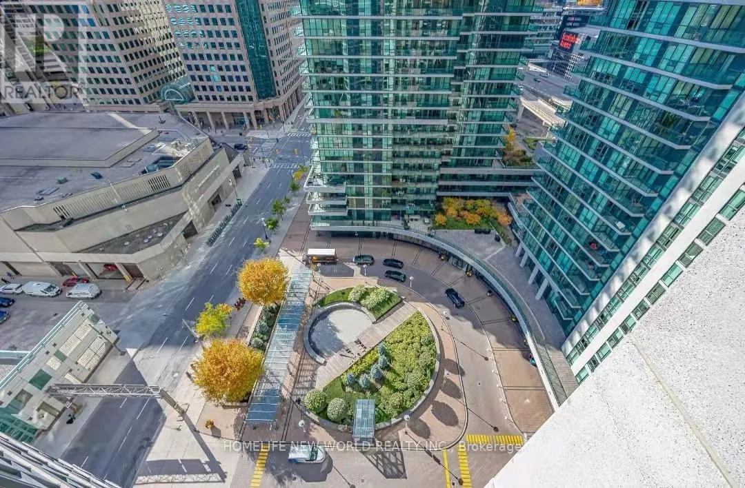 1709 - 12 YONGE STREET