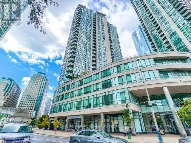 1709 - 12 YONGE STREET