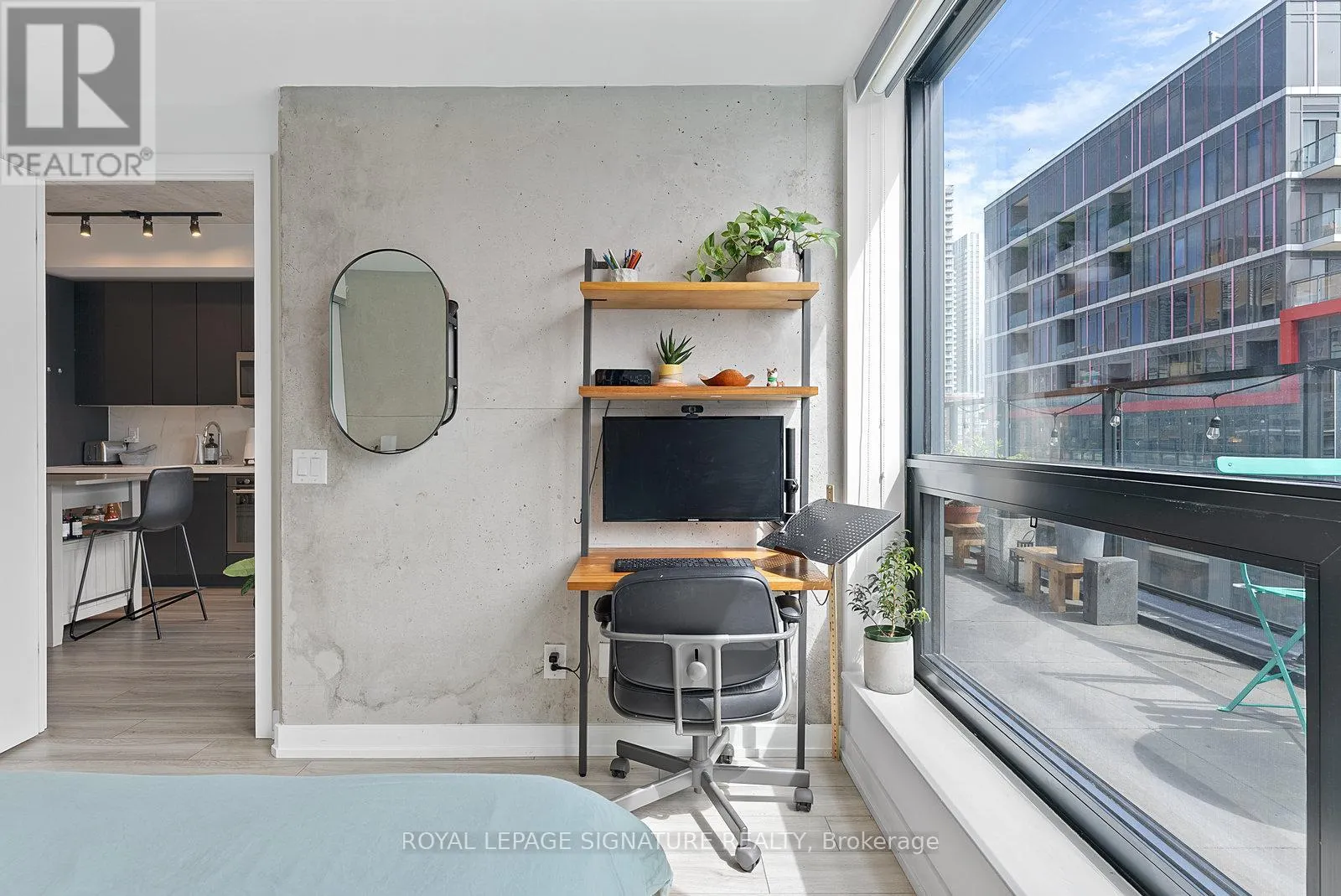 1203 - 458 RICHMOND STREET W