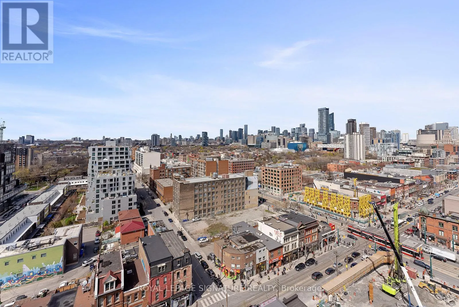 1203 - 458 RICHMOND STREET W