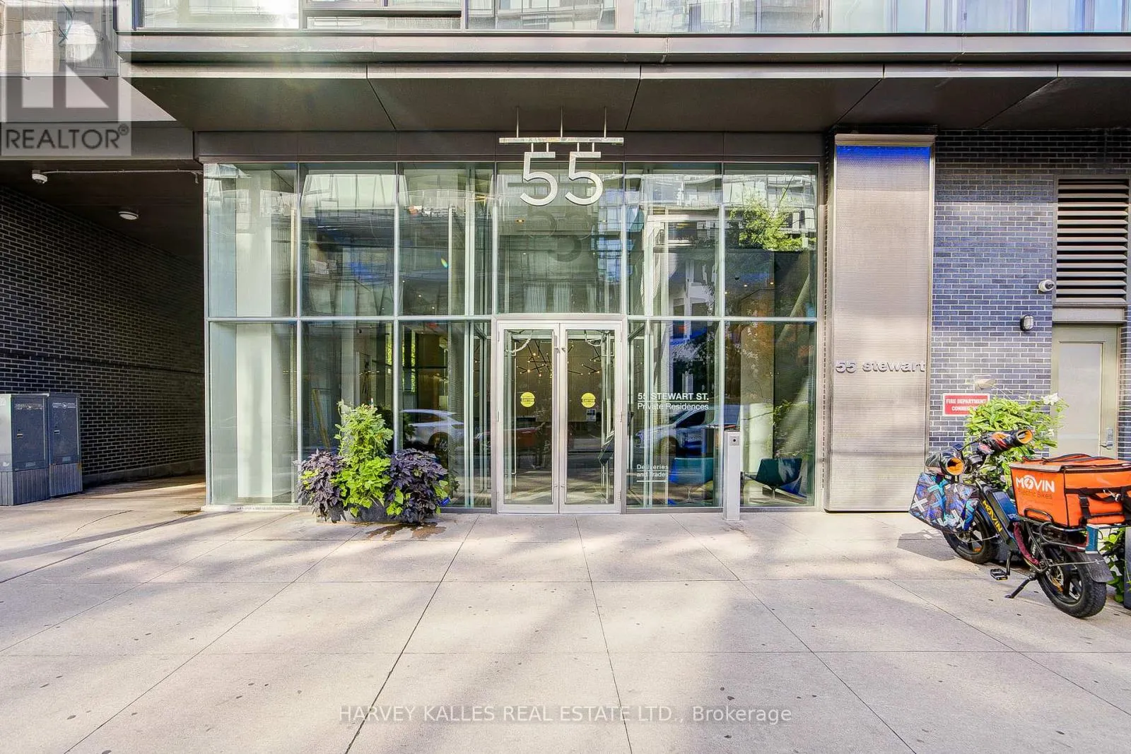 121 - 55 STEWART STREET
