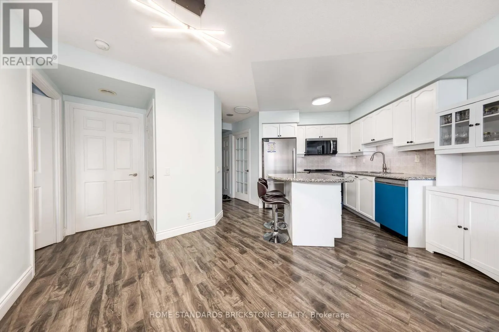 1701 - 78 HARRISON GARDEN BOULEVARD