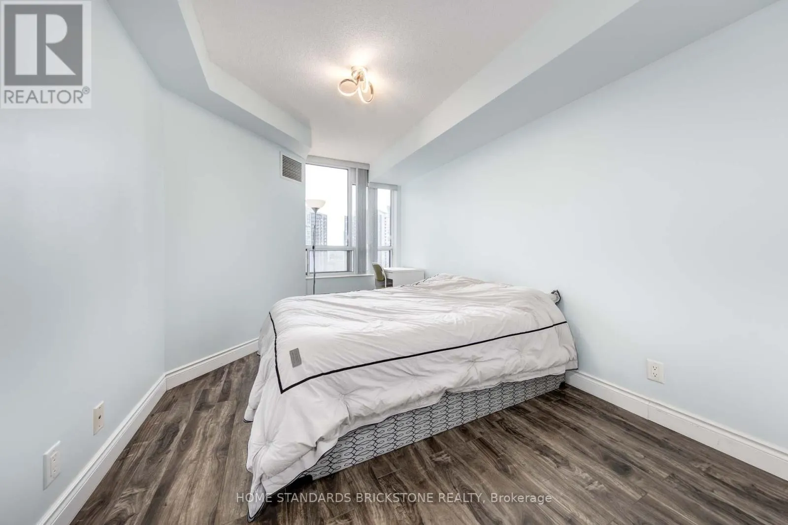 1701 - 78 HARRISON GARDEN BOULEVARD