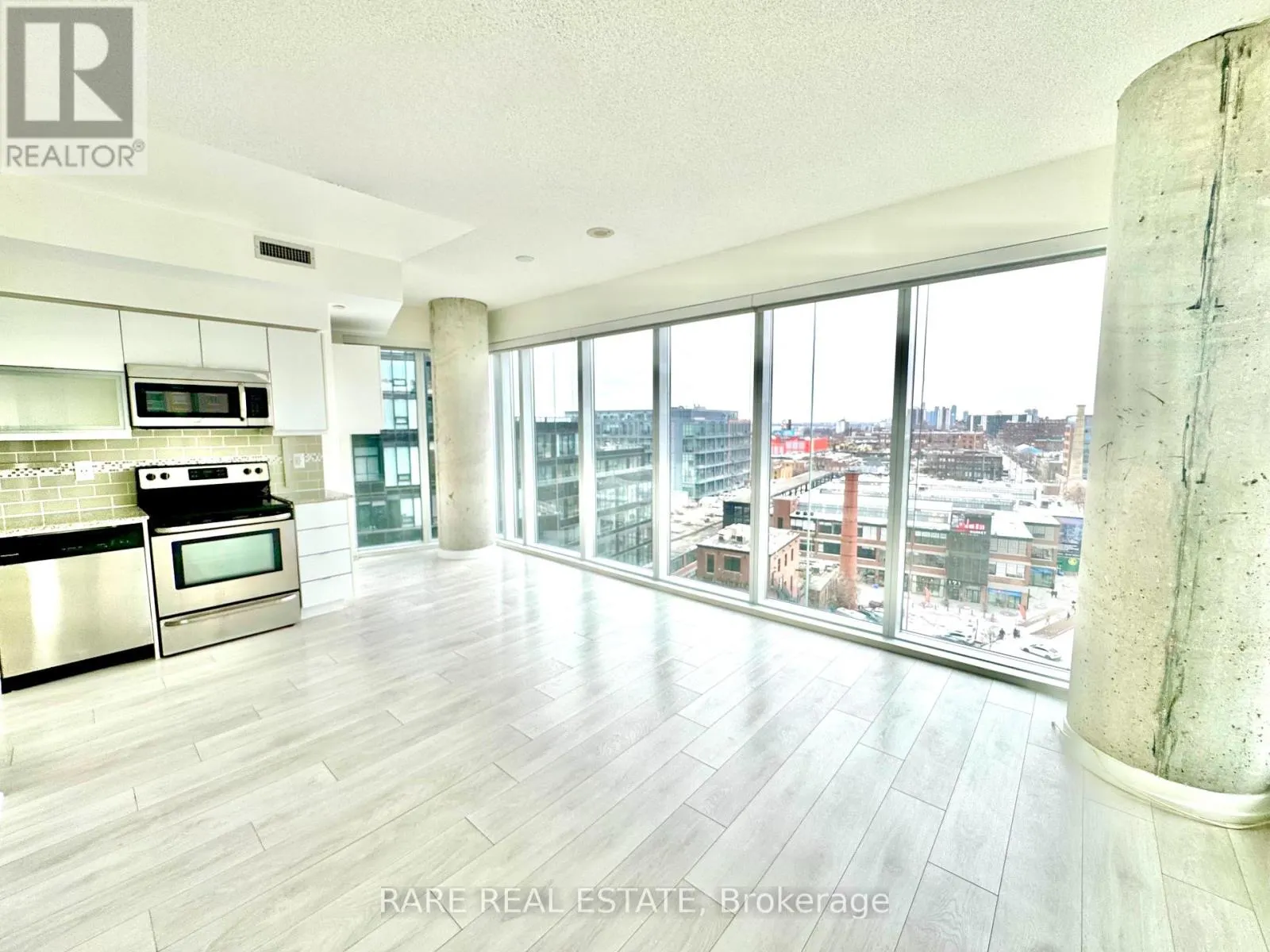 1112 - 150 EAST LIBERTY STREET