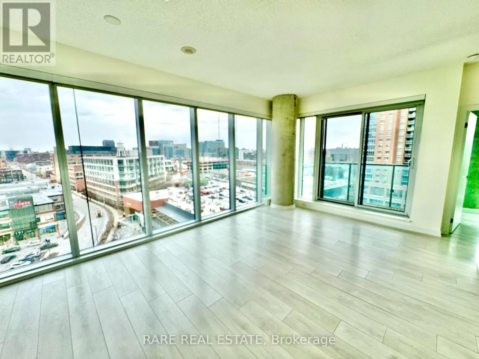 1112 - 150 EAST LIBERTY STREET