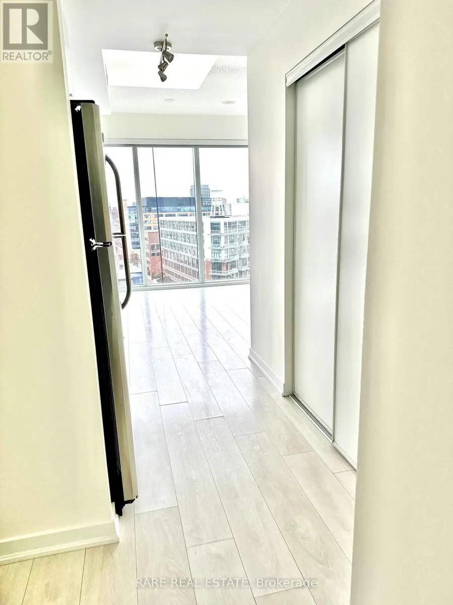 1112 - 150 EAST LIBERTY STREET