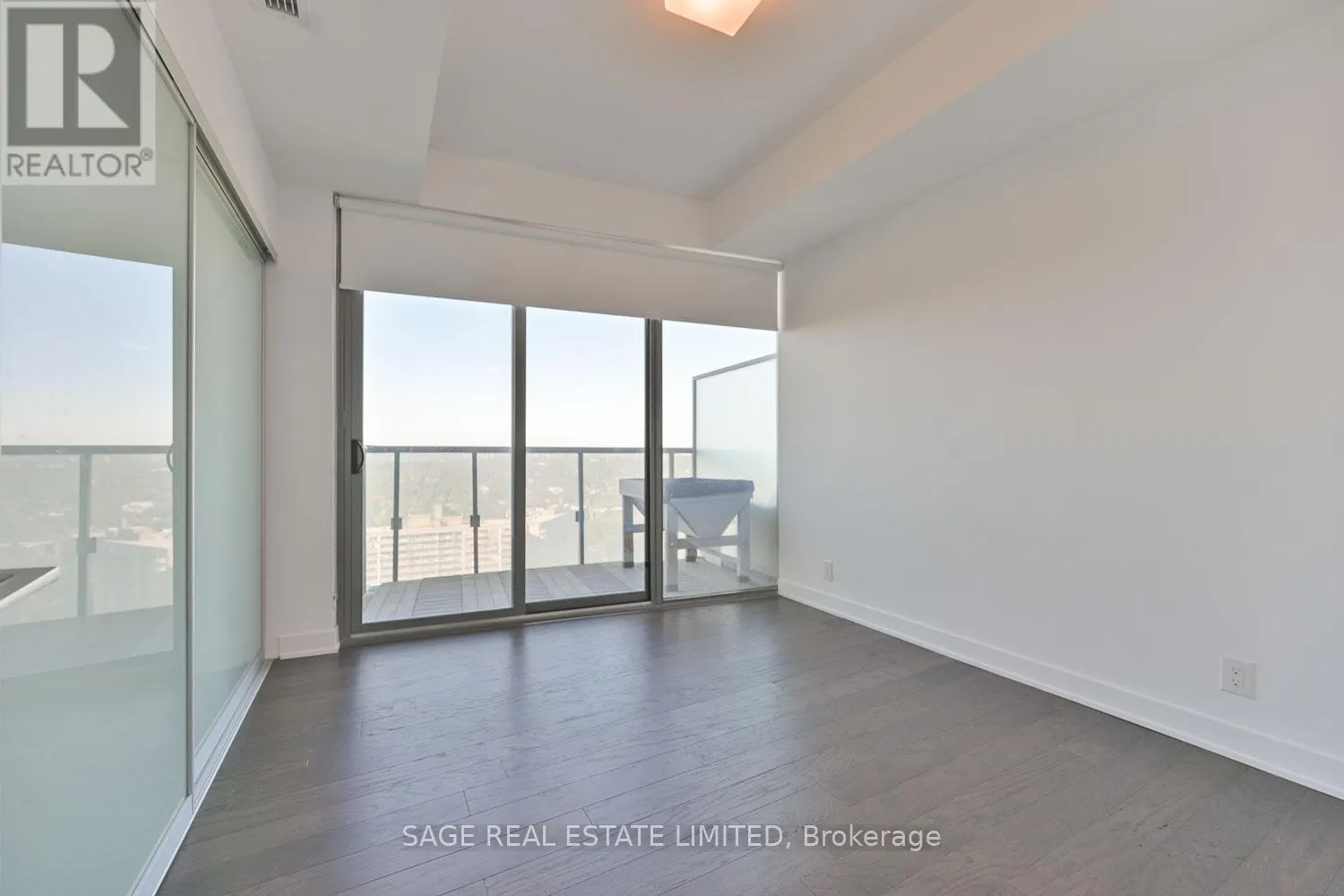 LPH02 - 1815 YONGE STREET