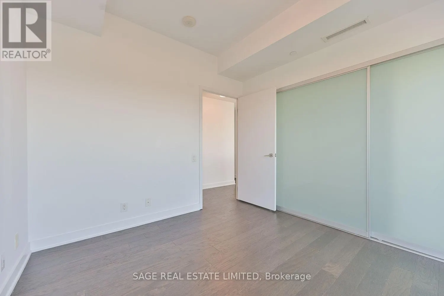 LPH02 - 1815 YONGE STREET