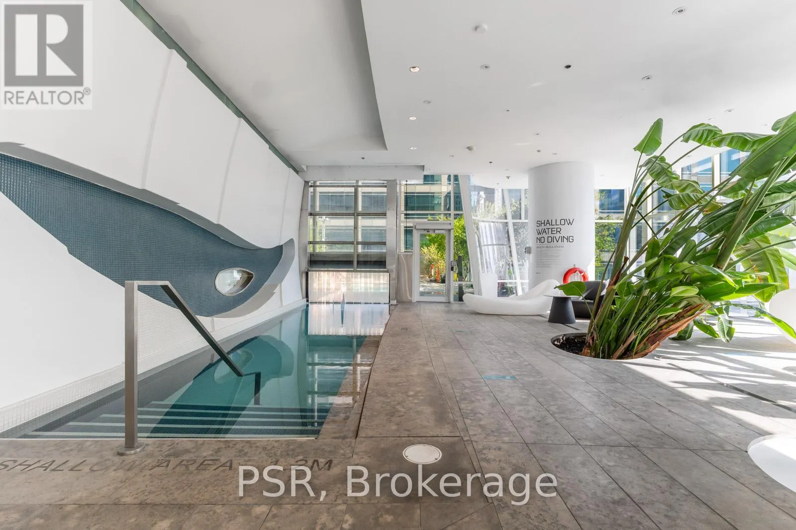 303 - 1 BLOOR STREET E