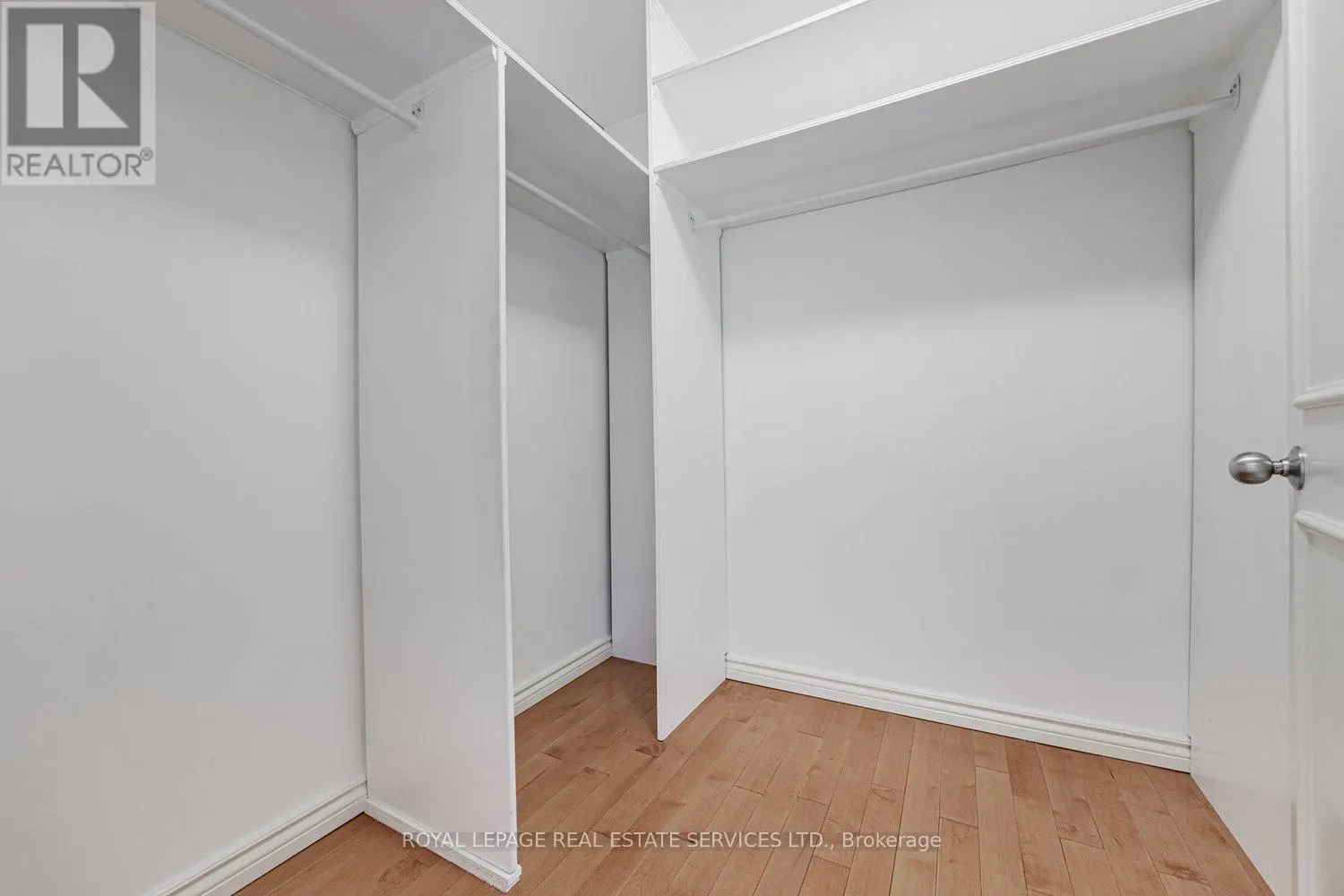 501 - 900 YONGE STREET