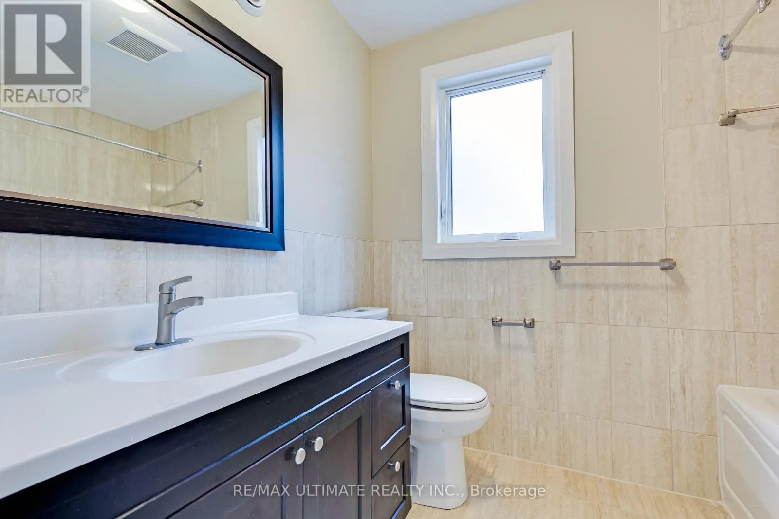 APT #2 - 728 VAUGHAN ROAD