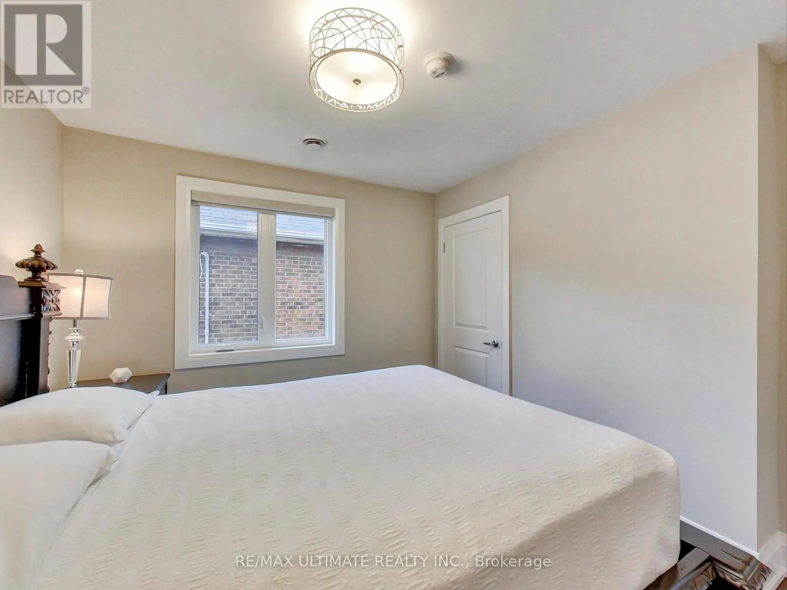APT #2 - 728 VAUGHAN ROAD