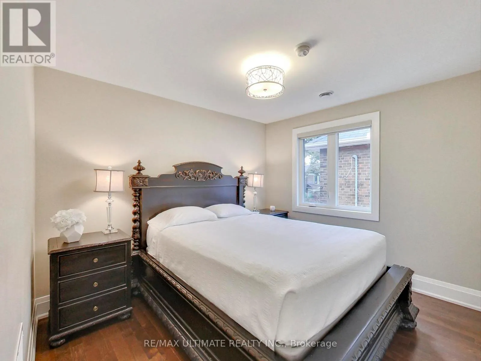 APT #2 - 728 VAUGHAN ROAD