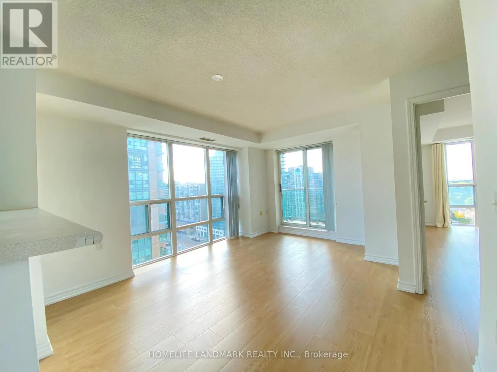 1811 - 22 OLIVE AVENUE