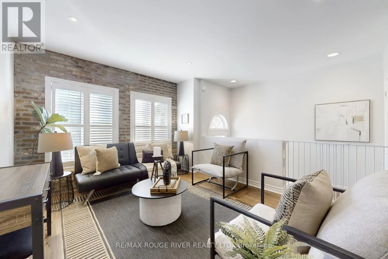 20 RODEO COURT