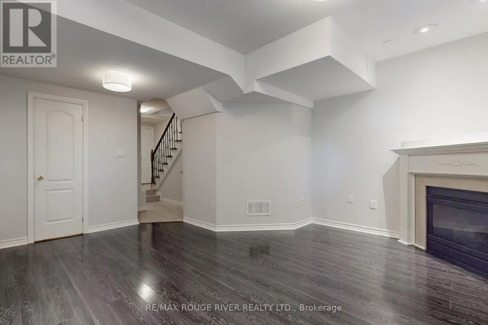 20 RODEO COURT