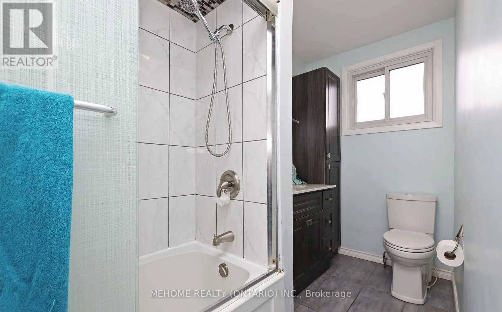 UPPER - 130 EDMONTON DRIVE